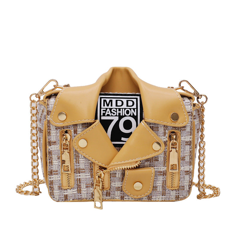 Clothes shape chain messenger bag