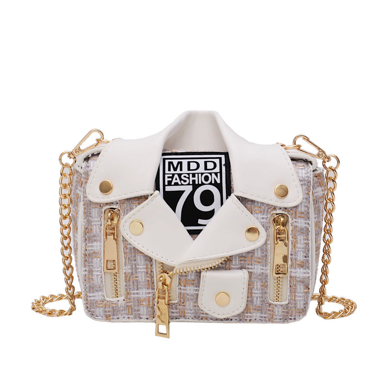 Clothes shape chain messenger bag