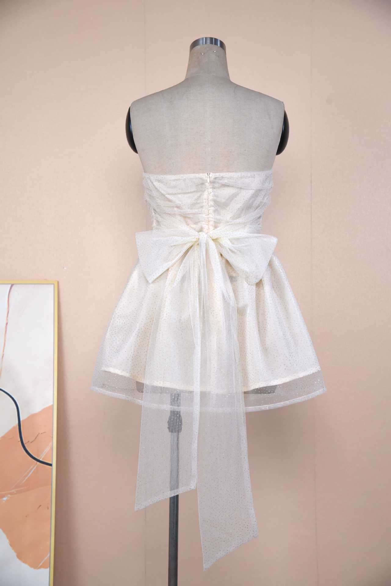 Dress With Back Bow-knot