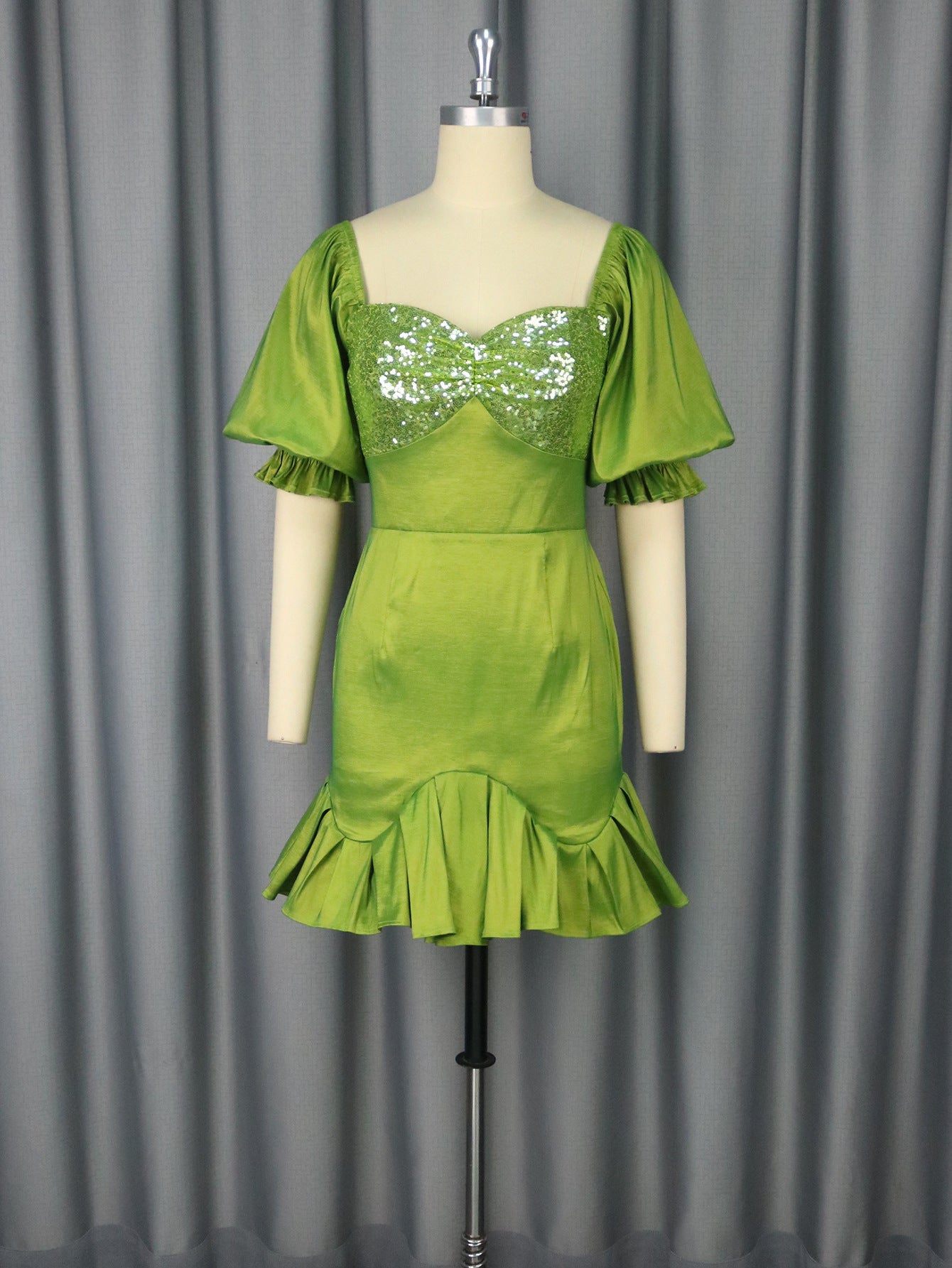 Dress Sequin Stitching Ruffled Banquet Sheath