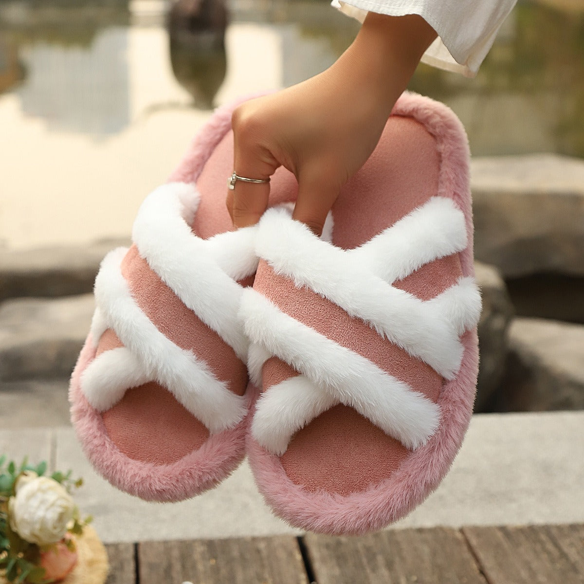 Slippers Fluffy Slippers Cross Strap Stitching Warm Casual Platform
