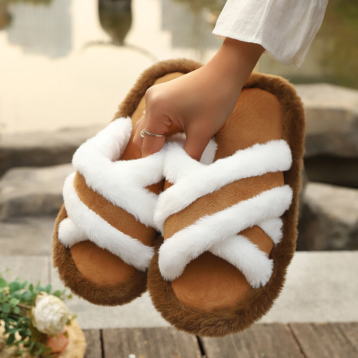 Slippers Fluffy Slippers Cross Strap Stitching Warm Casual Platform