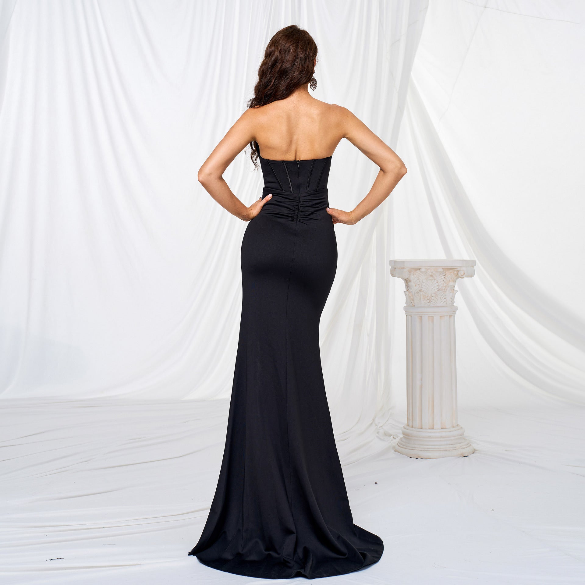 Dress Elegant Chest-wrapped Off-neck Long Large Hem